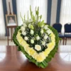 El arreglo funebre express es la opción ideal cuando se requiere un envío inmediato y respetuoso para acompañar a la familia en un momento de despedida.